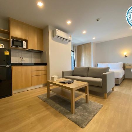 Maleesa Place HHQ Extérieur photo